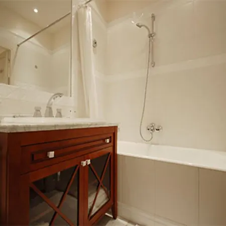 شقة Place Des Vosges باريس